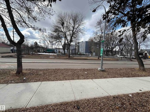 11847 96 Street, Edmonton, AB 