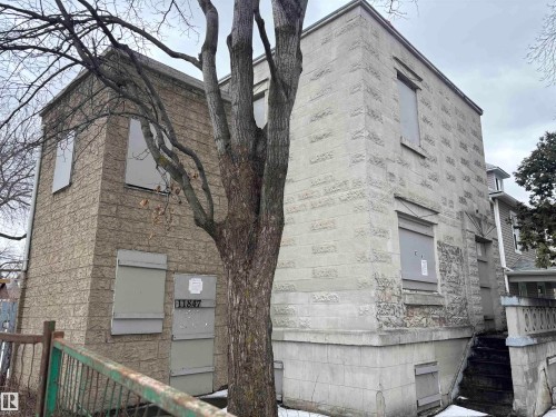 11847 96 Street, Edmonton, AB 