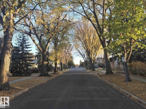 7510 111 Avenue Nw, Edmonton, AB 