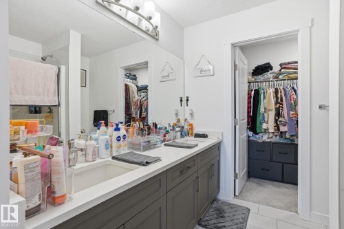 65 Covell Common, Spruce Grove, AB - Indoor Photo Showing Bathroom