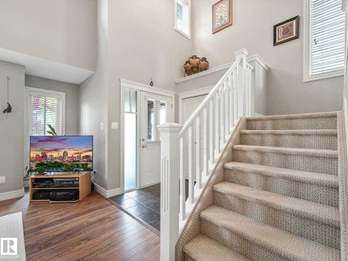 2445 Austin Crescent, Edmonton, AB - Indoor Photo Showing Other Room
