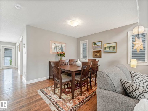 2445 Austin Crescent, Edmonton, AB - Indoor Photo Showing Dining Room