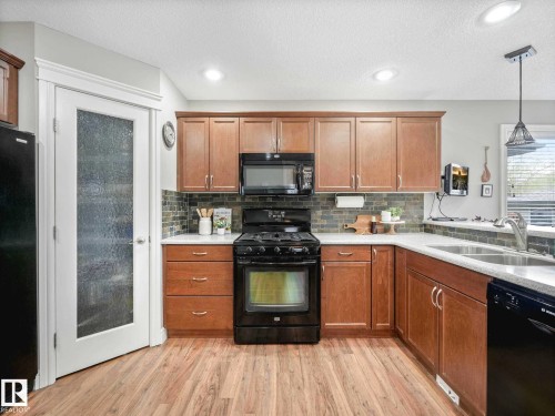 2445 Austin Crescent, Edmonton, AB - Indoor Photo Showing Kitchen With Double Sink