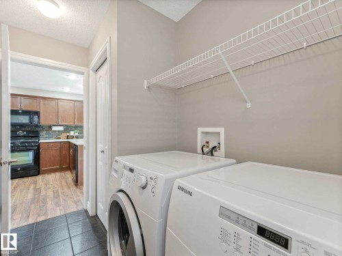 2445 Austin Crescent, Edmonton, AB - Indoor Photo Showing Laundry Room