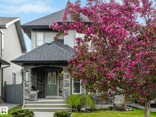 2445 Austin Crescent, Edmonton, AB - Outdoor
