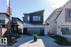 22 Devonshire Drive S Sherwood Park, AB T8B 0G7