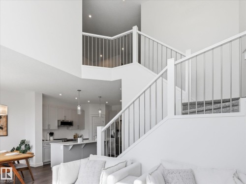2128 Graydon Hill Crescent, Edmonton, AB - Indoor