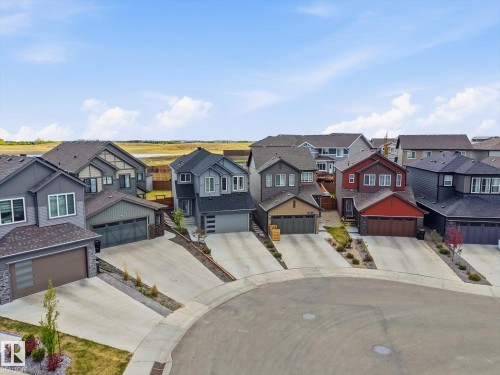 2128 Graydon Hill Crescent, Edmonton, AB - Outdoor With Facade