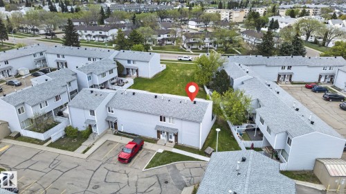 66 Amberly Crest, Edmonton, AB 