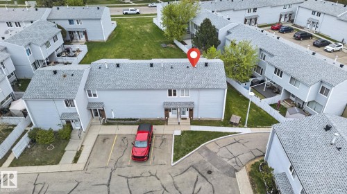 66 Amberly Crest, Edmonton, AB 
