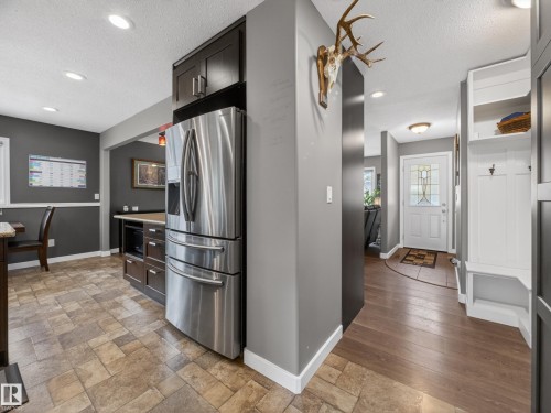 8410 95B Ave, Fort Saskatchewan, AB - Indoor