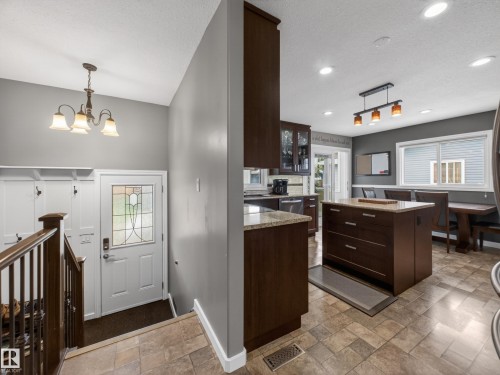 8410 95B Ave, Fort Saskatchewan, AB - Indoor