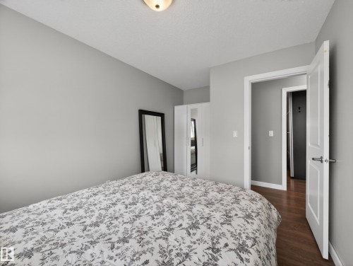 8410 95B Ave, Fort Saskatchewan, AB - Indoor Photo Showing Bedroom