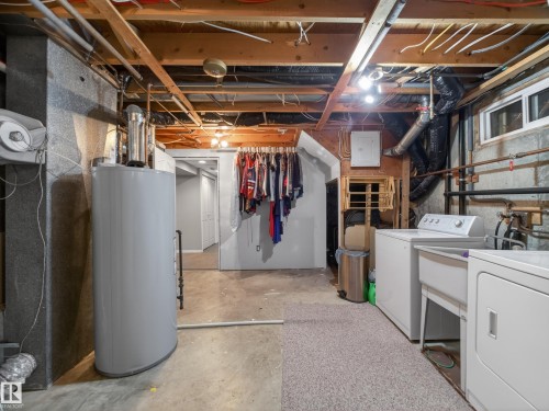 8410 95B Ave, Fort Saskatchewan, AB - Indoor
