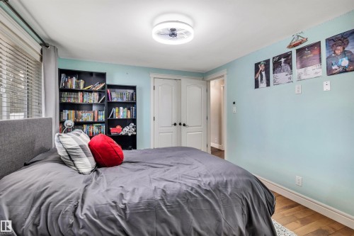 14704 88 Avenue, Edmonton, AB - Indoor Photo Showing Bedroom