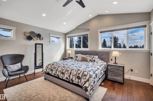 14704 88 Avenue, Edmonton, AB - Indoor Photo Showing Bedroom