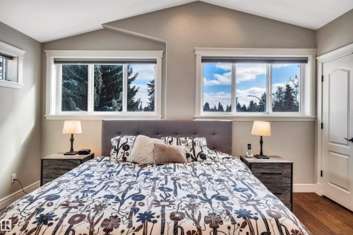 14704 88 Avenue, Edmonton, AB - Indoor Photo Showing Bedroom