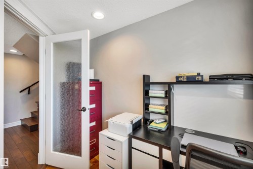 14704 88 Avenue, Edmonton, AB - Indoor