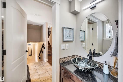 14704 88 Avenue, Edmonton, AB - Indoor