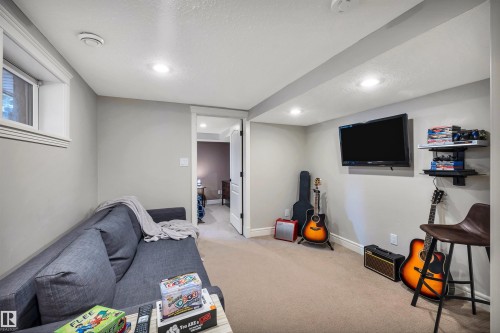 14704 88 Avenue, Edmonton, AB - Indoor