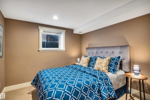 14704 88 Avenue, Edmonton, AB - Indoor Photo Showing Bedroom