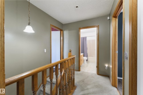 4012 44 Avenue, Stony Plain, AB - Indoor Photo Showing Other Room