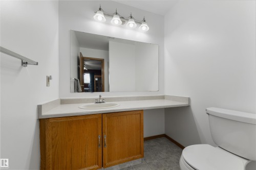 4012 44 Avenue, Stony Plain, AB - Indoor Photo Showing Bathroom