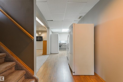 4012 44 Avenue, Stony Plain, AB - Indoor Photo Showing Other Room