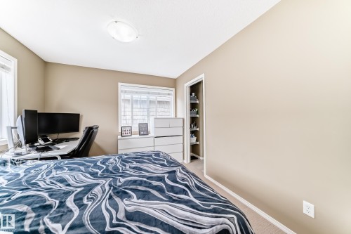 68 2051 Towne Centre Boulevard, Edmonton, AB - Indoor Photo Showing Bedroom