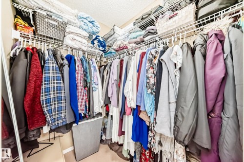 68 2051 Towne Centre Boulevard, Edmonton, AB - Indoor With Storage