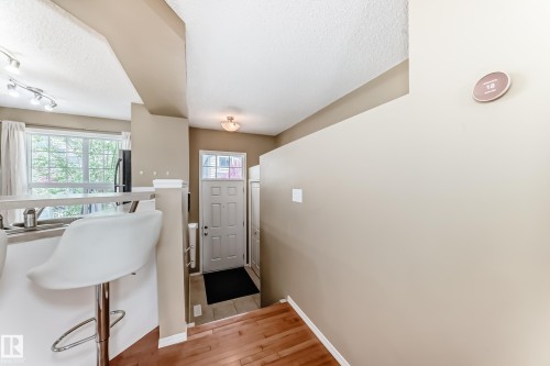 68 2051 Towne Centre Boulevard, Edmonton, AB - Indoor Photo Showing Other Room