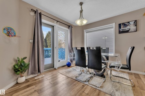 3774 20 Street Nw, Edmonton, AB - Indoor Photo Showing Dining Room