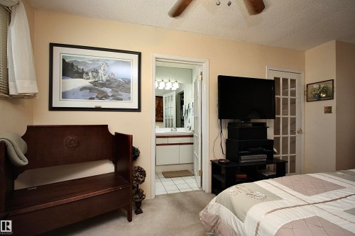 13315 136 Street, Edmonton, AB - Indoor Photo Showing Bedroom