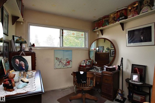 13315 136 Street, Edmonton, AB - Indoor Photo Showing Office