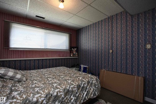 13315 136 Street, Edmonton, AB - Indoor Photo Showing Bedroom