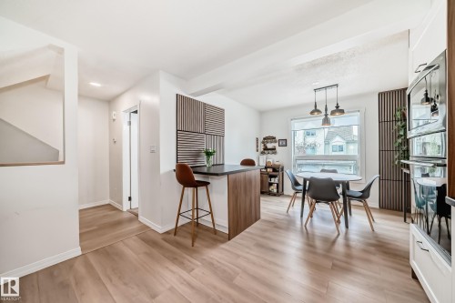 18 9520 174 Street, Edmonton, AB 