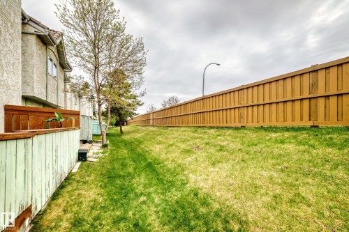 18 9520 174 Street, Edmonton, AB 