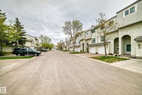 18 9520 174 Street, Edmonton, AB 