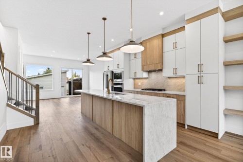5310 103A Avenue, Edmonton, AB - Indoor Photo Showing Kitchen With Upgraded Kitchen