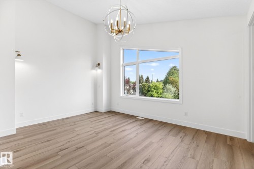 5310 103A Avenue, Edmonton, AB - Indoor Photo Showing Other Room