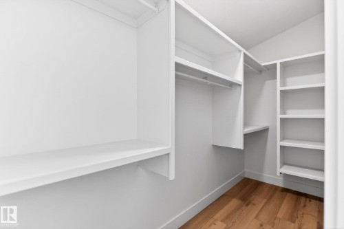 5310 103A Avenue, Edmonton, AB - Indoor With Storage
