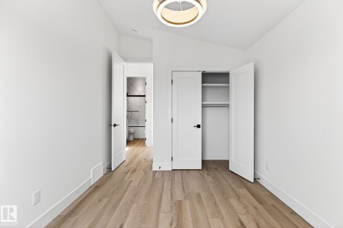 5310 103A Avenue, Edmonton, AB - Indoor Photo Showing Other Room