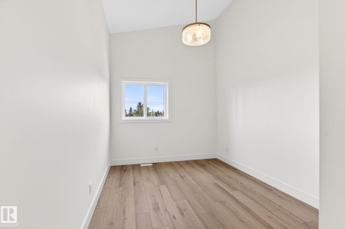 5310 103A Avenue, Edmonton, AB - Indoor Photo Showing Other Room