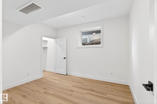 5310 103A Avenue, Edmonton, AB - Indoor Photo Showing Other Room