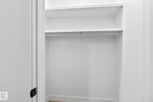 5310 103A Avenue, Edmonton, AB - Indoor With Storage