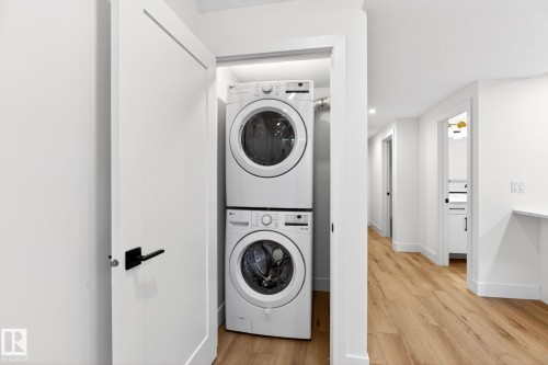 5310 103A Avenue, Edmonton, AB - Indoor Photo Showing Laundry Room