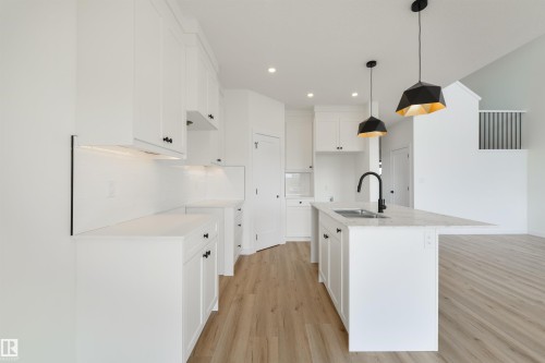 1305 Hawks Ridge Link Nw, Edmonton, AB - Indoor Photo Showing Kitchen With Upgraded Kitchen