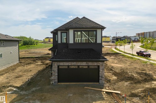 1305 Hawks Ridge Link Nw, Edmonton, AB - Outdoor