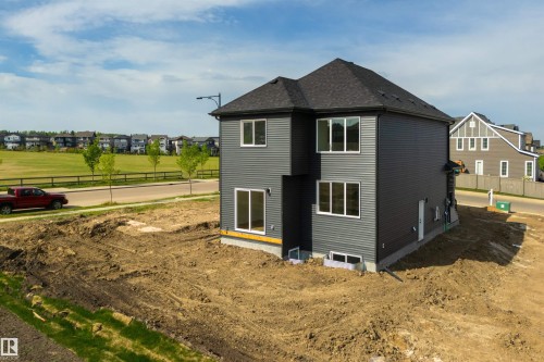1305 Hawks Ridge Link Nw, Edmonton, AB - Outdoor