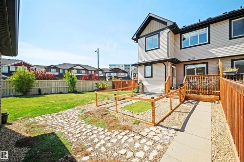 4478 Annett Common, Edmonton, AB - Outdoor